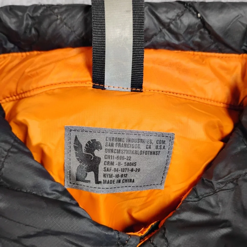 Chrome Industries Warm Workshirt Jacket Mens XL Black Orange Quilted Reversible